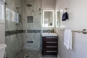 3blocks2beach, Free Parking, A/C, Fast Wifi - Image 4