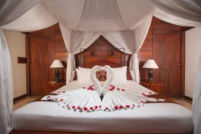 Romantic 1BR private villa for honeymoon, Ubud - Image 3