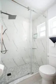 Charming 1-Bedroom Oasis in the Heart of Downtown - Image 2