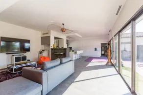 Rent House Le Puy-Sainte-Réparade (13610) 8 people - Image 4