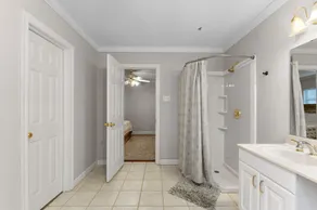 Spacious Family Home—Midtown Mobile; Huge Backyard; Pet friendly - Image 4