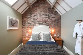 Boutique Farm stay cottage in Worcestershire - Hot Tub / Dog Friendly - Image 4