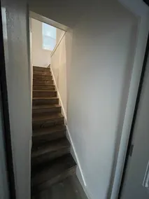 Spacious 1bd/1bt downtown apartment next to the park - Image 2