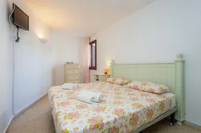 Appartement de vacances \"Ferrera Suite\" avec piscine partagée, terrasse privée et Wi-Fi - Image 4