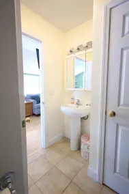 Cozy Cottage 2 Bedroom With Amazing View <br> - Image 4