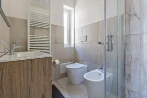 Maison de vacances 'Homely Feeling' avec Wi-Fi, A/C, Balcon et Jardin - Image 4