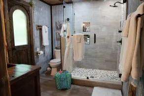 Hobbit Treehouse with waterfall! 350 Acres on the BrazosRiver! \"Magical\"-FW Mag - Image 4