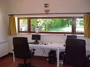 Quarto 2 Pessoas +1 Beliche .casa de Banho Privativa no Corredor - Image 2