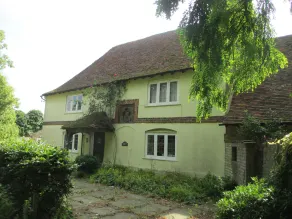 Peper is a cosy cottage in the heart of rural Kent. Converted stables. - Image 5