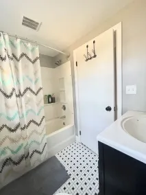 Private Home w/ Office Year Round in town Brunswick next to Bowdoin - Image 3