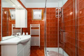 App Sadina with Private Pool and Garden - Image 3