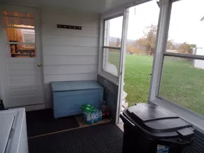 Elkton, Va.  Modernized Farmhouse! Great location in the Shenandoah Valley. - Image 2