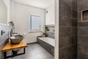 Casa vacanze 'Lencer' con stazione di ricarica, giardino privato e Wi-Fi - Image 2