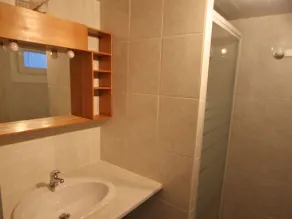 Gîte paisible en forêt avec terrasse, 4 personnes - Image 2