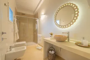 Elegant apartment a short distance from Lecce and Porto Cesareo - Image 3
