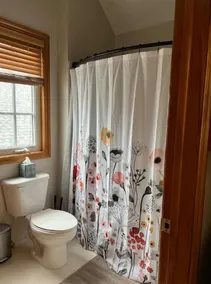 Private, great loc - ideal for long / short stay! - Image 4