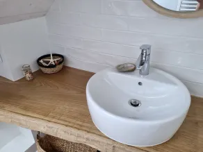 Petite Maison de Pêcheur à 10 m de la Plage, Avec Jardin Clos - Image 3