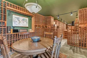 Escape to “Casa Paradiso” in the Napa Valley! - Image 5