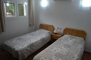 Fully Air Conditioned 4 double Bedroom Family Villa with Swimming Pool / Gardens - Image 5