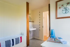 Cosy cottage on the cliffs,for walking and nature lovers near Crackington Haven. - Image 2