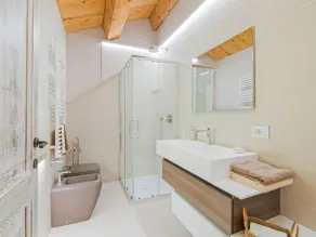 Chic Villa in Acqualagna with Hot Tub in Pool & Private Garden - Image 3