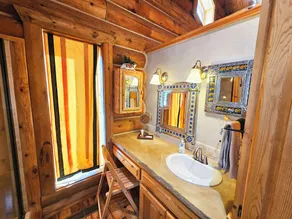El Salto Compound-Private Einstellung auf 3 Hektar mit Bäumen - 3 separate Häuser - Image 3