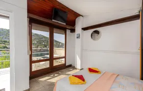 Amazing home in Klada - Image 4
