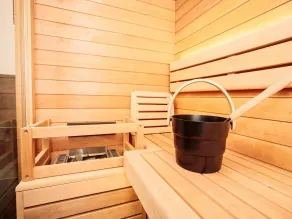 Spacious apartment with sauna - Image 4