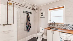 Avondale - Great Beach House in the Centre Of Town - Image 3