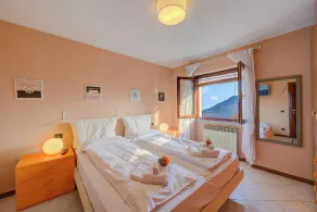 Casa Angiolina Lake & Mountain View Terrace - Happy Rentals - Image 5