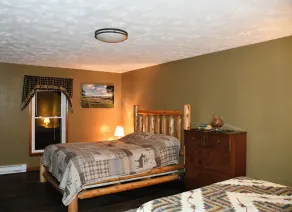 Lucy's Mountain View - Image 4
