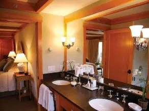 Magnificent 2 story / 3 bedroom Villa in Stowe, VT on Trapp property. Sleeps 6-8 - Image 3