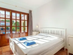 Lovely apartment for 4 people with A/C, pool, WIFI, TV and terrace - Image 4