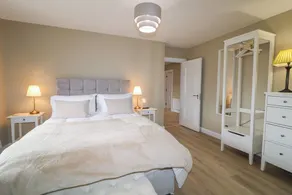 Clarmes House - Image 5