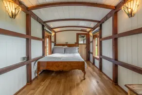The Railway Carriage - Image 4