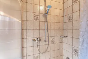 Apartamento 'Ferienwohnung Napierski' com vista para a montanha, varanda e acesso Wi-Fi - Image 5