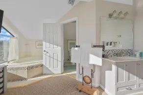 201 Pointes North | 2 BR Condo | Downtown Charlevoix | Indoor/Outdoor Pool - Image 2