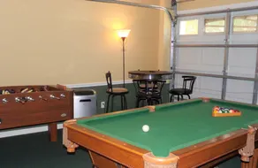 Come stay at our Orange Tree pool home, uniquely appealing - inside and out. Enjoy conveniently located shops, golf, dining and theme parks! - Image 2