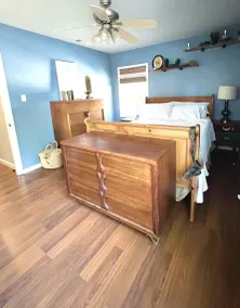 Downtown Eclectic Bungalow - Image 5