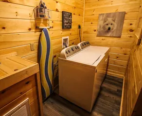 Mansion In The Sky: Luxe Retreat with Breathtaking Views Over Downtown Gatlinburg! - Image 3