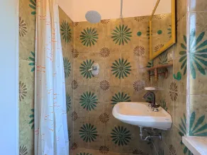 Cosy apartment for 4 people with WIFI, pool, patio, pets allowed and panoramic view - Image 2