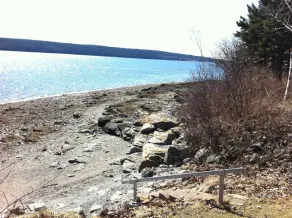 Ocean waterfront summer cottages. Sit back and soak in the views - Image 5
