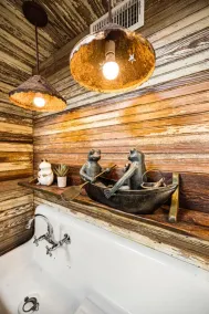 Lazy River Cottage on the Middle Bosque River - kayaks and boats available. - Image 3