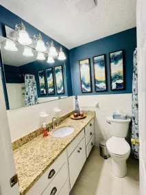 Peaceful Haven ~ 4 BR/3BA, 7 Beds/5 TVs ~ Pet friendly - Image 5