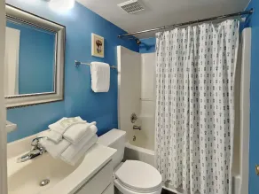 Royal Palms by Bender Vacation Rentals - Image 3