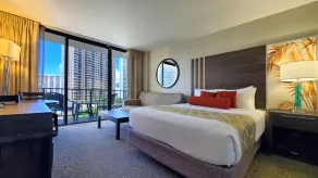 Modern Elegance w/Plush comfort & style await you Queen Bed +Sofabed Studio PLM - Image 5