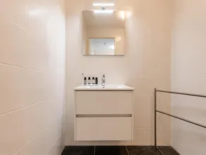 Spacious Apartment in Koudekerke with Terrace - Image 2