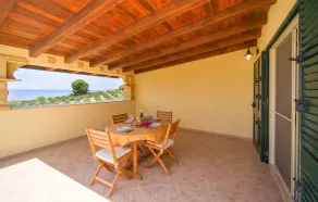 Beach front home in Ribera (AG) - Image 4