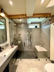 Chalet with private Pool, Hottub, and Sauna! - Image 3