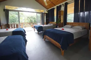 Pavones Estate - 4 Separate Units, 12 beds, Modern, Clean, AC, Hot Water, Wi-Fi. - Image 2